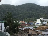 Cozy apartment in seafront building with Wi - Fi Hotels in Mongagua