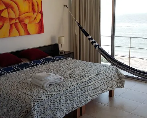 House Beach Front Superb Ocean View Hi Speed WiFi Unlimitd Fresh Water Free call Hotels in Dzemul
