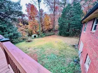 Sleep 10 Newly Listed Vacation Home in Acworth near many restaurants & groceries Hotels near Lost Mountain Park