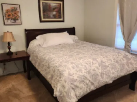 Historic1939 home in Quincy 5 beds, 2.5 baths 플러머스 카운티 호텔