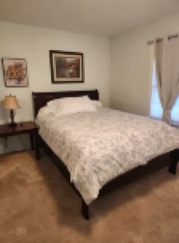 Historic1939 home in Quincy 5 beds, 2.5 baths