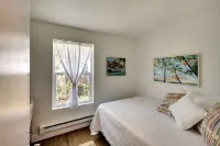 The Cottage by Anna Maria Island