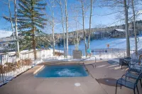 Direct Ski In-Ski Out Luxury Condo Hotels near Beaver Creek Resort