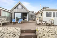 Seashells-Stylish Coastal Living