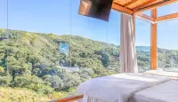 Incrível cabana com vista da serra VST021 Hotels in Anitápolis
