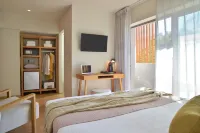 Mirivili Rooms & Suites - balcony