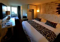 Logis - Hôtel & Restaurant des Lacs Paris Sud Hotels in Ris-Orangis