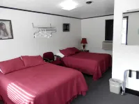 Trail Motel