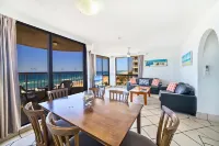 Olympus Beachfront Apartments Hôtels à : Surfers Paradise