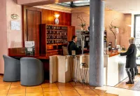Hotel Diana - Parking