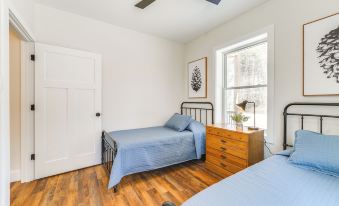 Walk to Beach & Sebago Lake: Luxe Family Getaway!