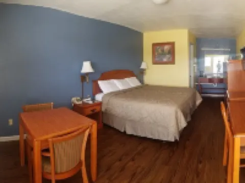 Gold Key Inn Hotels in Brady