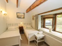 Salter Rake Gate Cottage Hotels near Todmorden