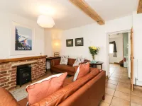 The Yellow House, 13 King Street Hotel di Dawlish