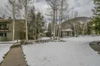 Flying Dutchman 1106 by SummitCove Lodging Hotels in West Keystone