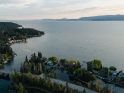 The Cottages at Bigfork Hotels in Bigfork