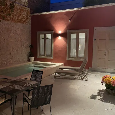 Hotel Casa Once