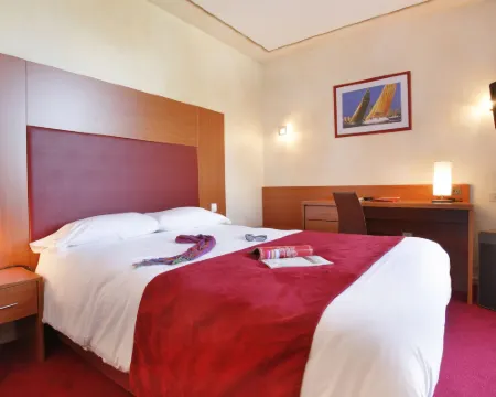 The Originals City, Hôtel le Sextant, Toulouse Sud Hotels in Labege