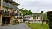 Logis le Vieux Logis Hotels in Lestelle-Betharram