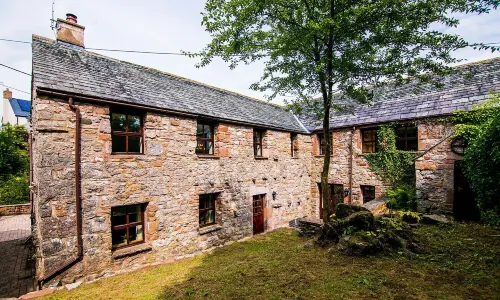 Waltons Close Hotels in Askham