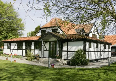 The Cottage Отели в г. Нюкёбинг