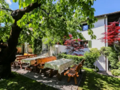 Garni Meinrad Hotels in Ora