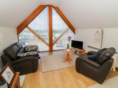Shorefields One - Pet friendly