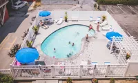Surf Club Oceanfront Hotel - Pools