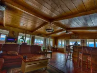 Crater Lake Gateway-Rocky Point Resort Hotels in Klamath County