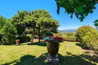 르 클로 뒤 뷔 Sous Les Toiles de Provence 주변 호텔