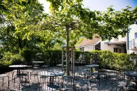 林恩賽米娜飯店 住宿飯店