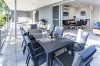 Blue Water Views 16 - 3 Bedroom Penthouse with Ocean Views