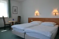 Hotel & Restaurant Bergfried Hotels in Probstzella