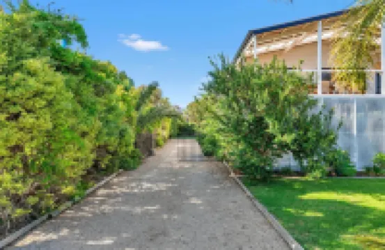 Zephyr Shores - Port Willunga - C21 SouthCoast Holidays