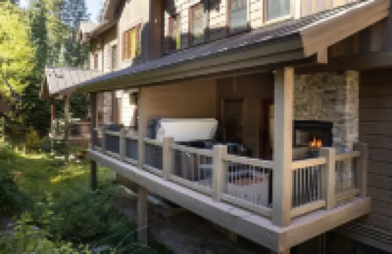 Base Camp at Iron Horse... 4 Bedroom Townhouse by RedAwning