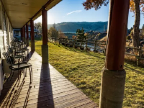 Absaroka Lodge Hotels in Gardiner