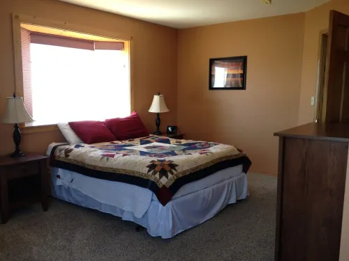 Old Town Kenai Bluff House, Breathtaking Views Hotels in Kenai