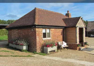 A Charming Barn Conversion Hotel in zona Pett Level Beach