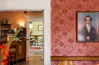 Hotel Garni Schlossgarten Hotels in Granzow