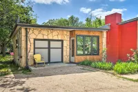 Retro Updated Blanco Abode - Steps to Main Street! - 3-Star