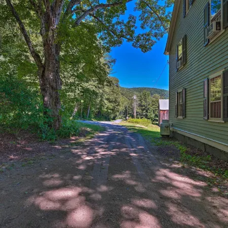 Charlemont Retreat on Chickley River w/ EV Charger