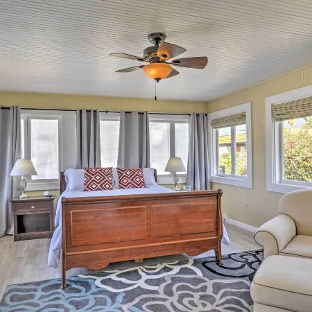 Carpinteria Apt w/ Hot Tub - 10 Min Walk to Beach!