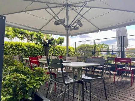 Hôtel Vol de Nuit Purpan Отели в г. Тулуз