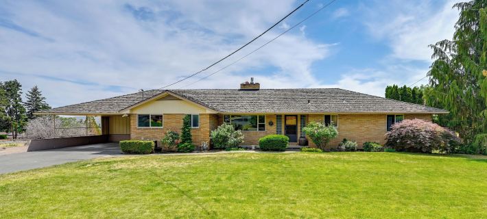 Family-Friendly Yakima Escape w/ Yard & Pool! Hotels in Yakima