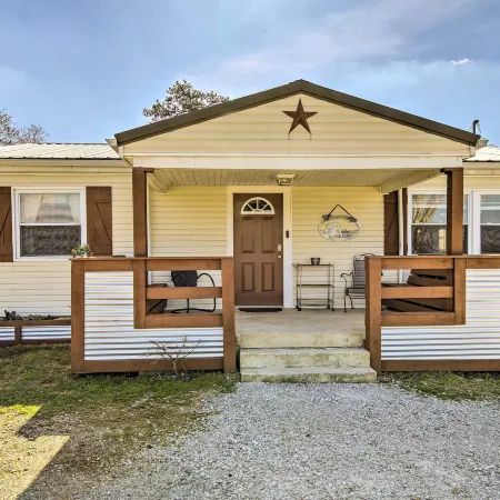 Farmhouse Close to Norris Lake and Atv Trails!