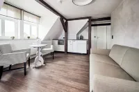Zieglers Restaurant & Pension - Parking