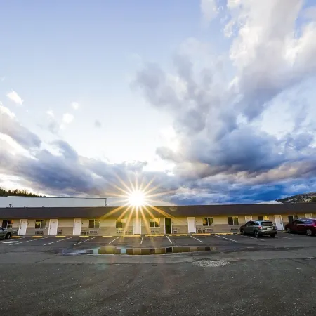 Budget 8 Motel