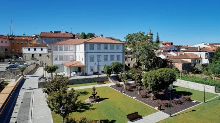 Hotel Fonte Velha Отели в г. Сендуфе