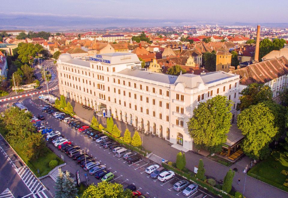 hotel overview picture