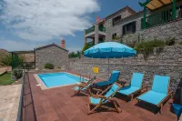 Lithoessa Traditional Rooms Hotels in Mirina